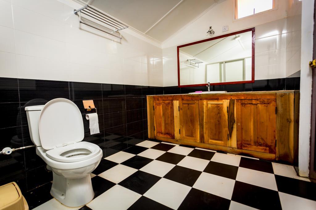 Dayanithi Guest House جافنا المظهر الخارجي الصورة