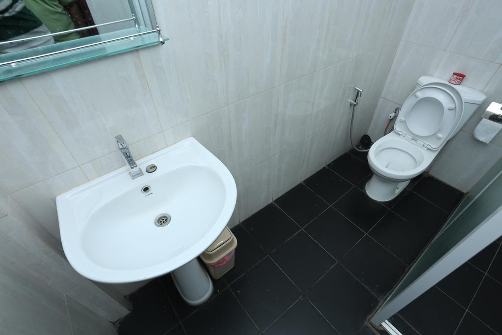 Dayanithi Guest House جافنا المظهر الخارجي الصورة